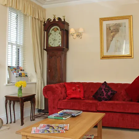 St John's Incl Off-site Leisure Club Pensjonat 4*