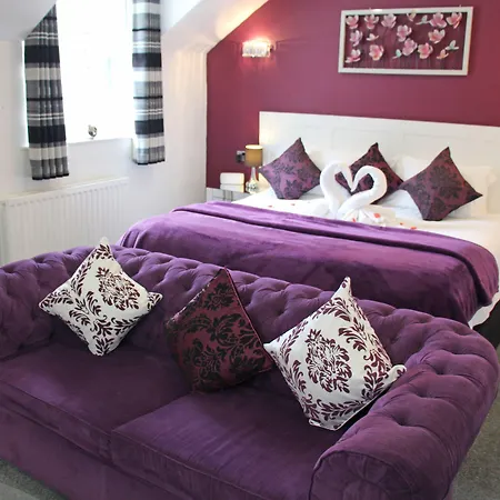 St John's Incl Off-site Leisure Club 4*