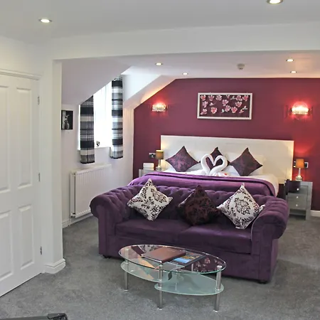 ゲストハウス St John's Incl Off-site Leisure Club 4*