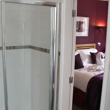 St John's Incl Off-site Leisure Club Guest house Windermere