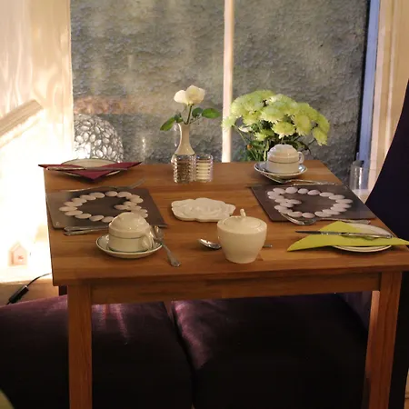St John's Incl Off-site Leisure Club בית הארחה 4*