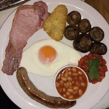 St John's Incl Off-site Leisure Club ゲストハウス