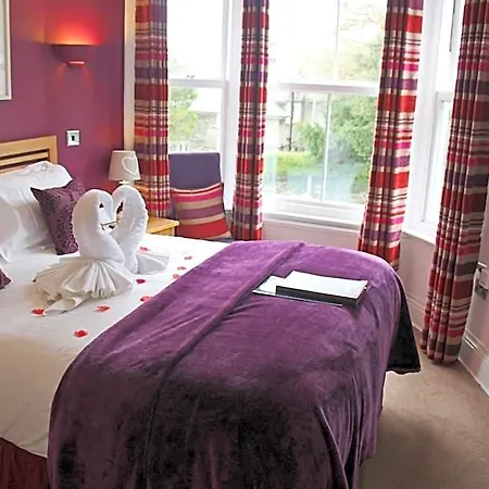 Pensjonat St John's Incl Off-site Leisure Club 4*