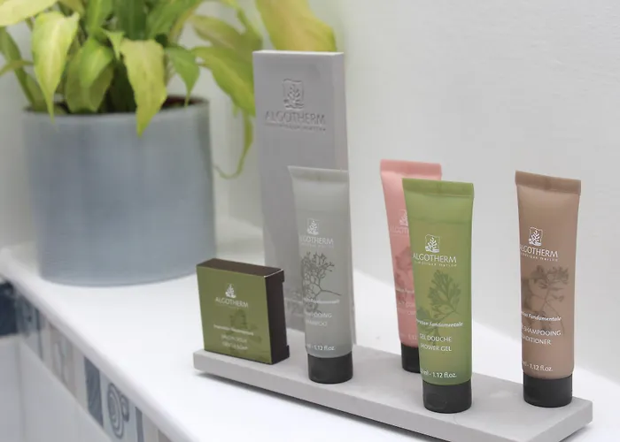 St John's Incl Off-site Leisure Club Guest house 4*